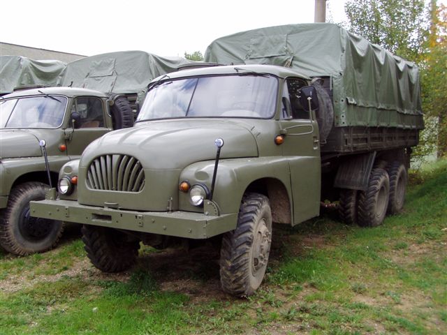 tatra-138 (4).jpg